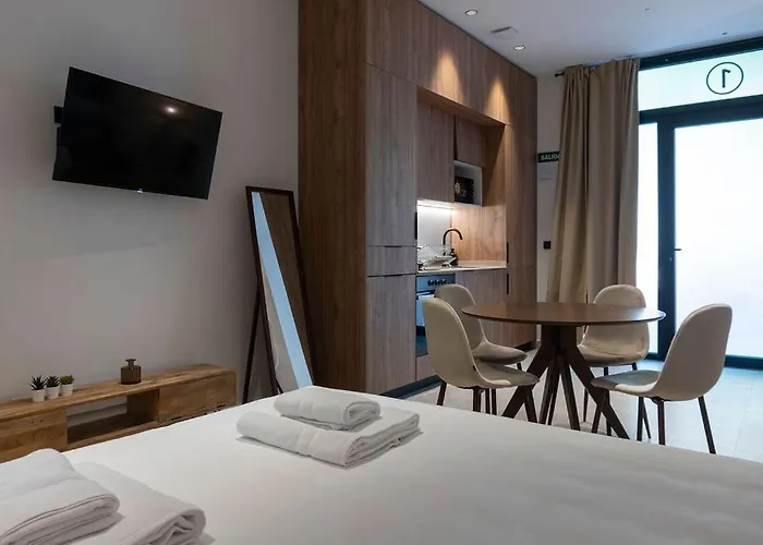 Vlc Host - Zapadores Apartamento *