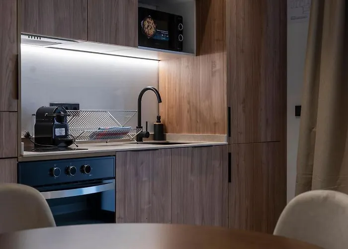 Vlc Host - Zapadores Apartamento *