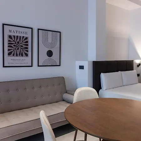 Vlc Host - Zapadores Apartment *