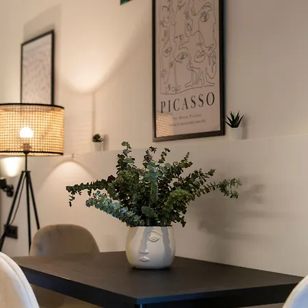 Apartment Vlc Host - Zapadores Valencia
